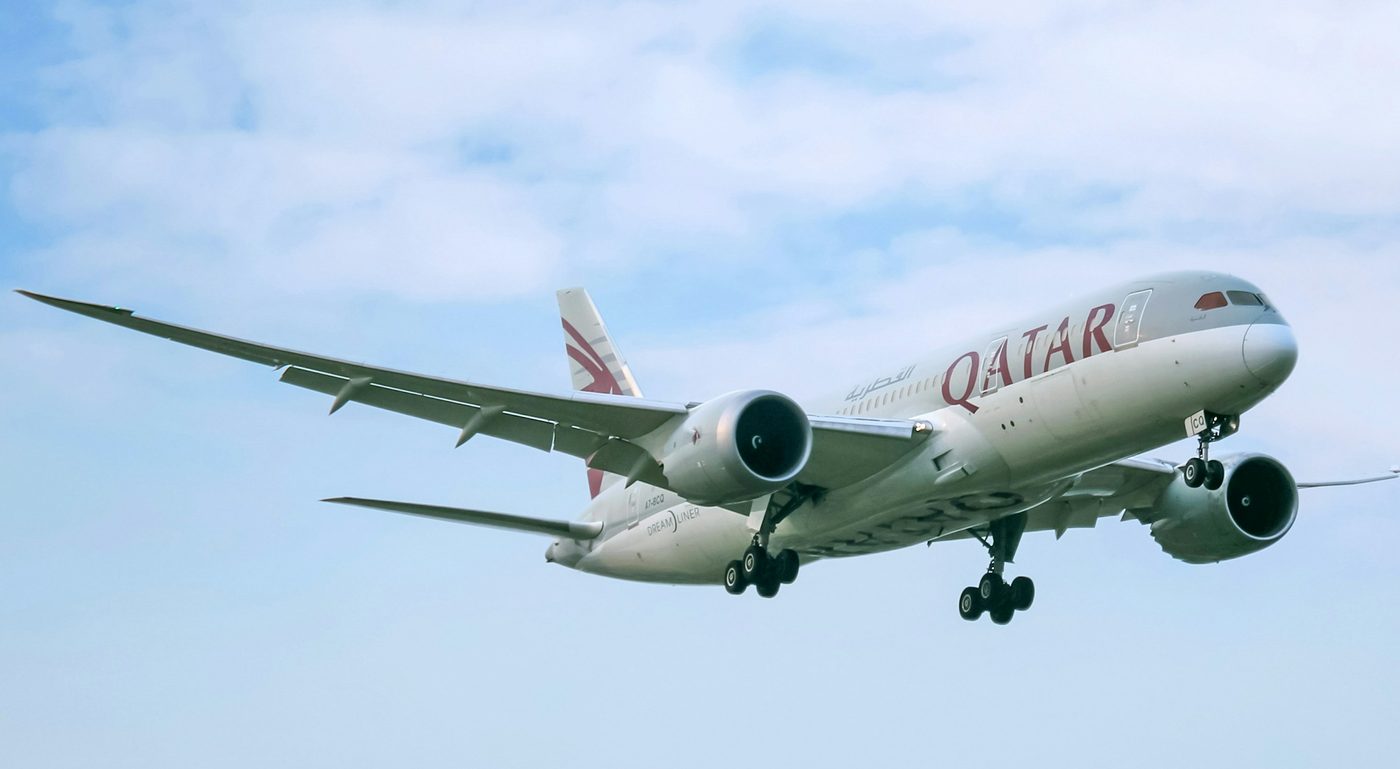 Boeing 787 Dreamliner de Qatar Airways despegando
