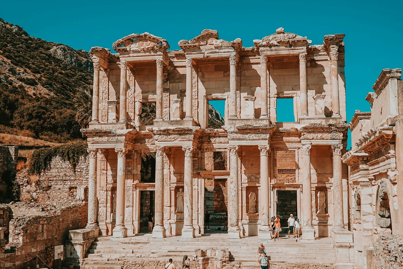 Fachada de la Biblioteca de Celso en las ruinas de Éfeso